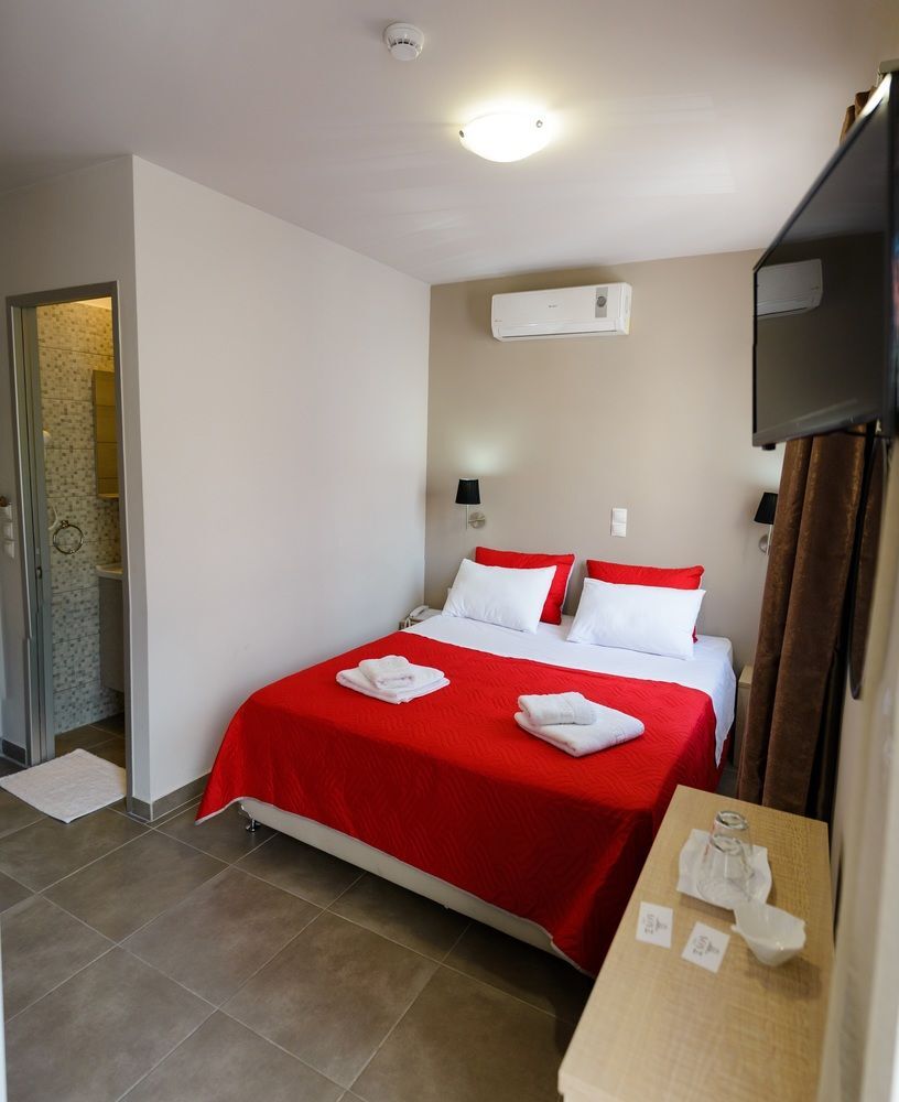 Lux Hotel Pireu Exterior foto